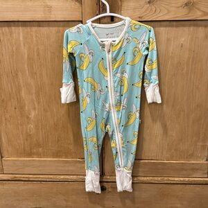 Little Sleepies banana zippy